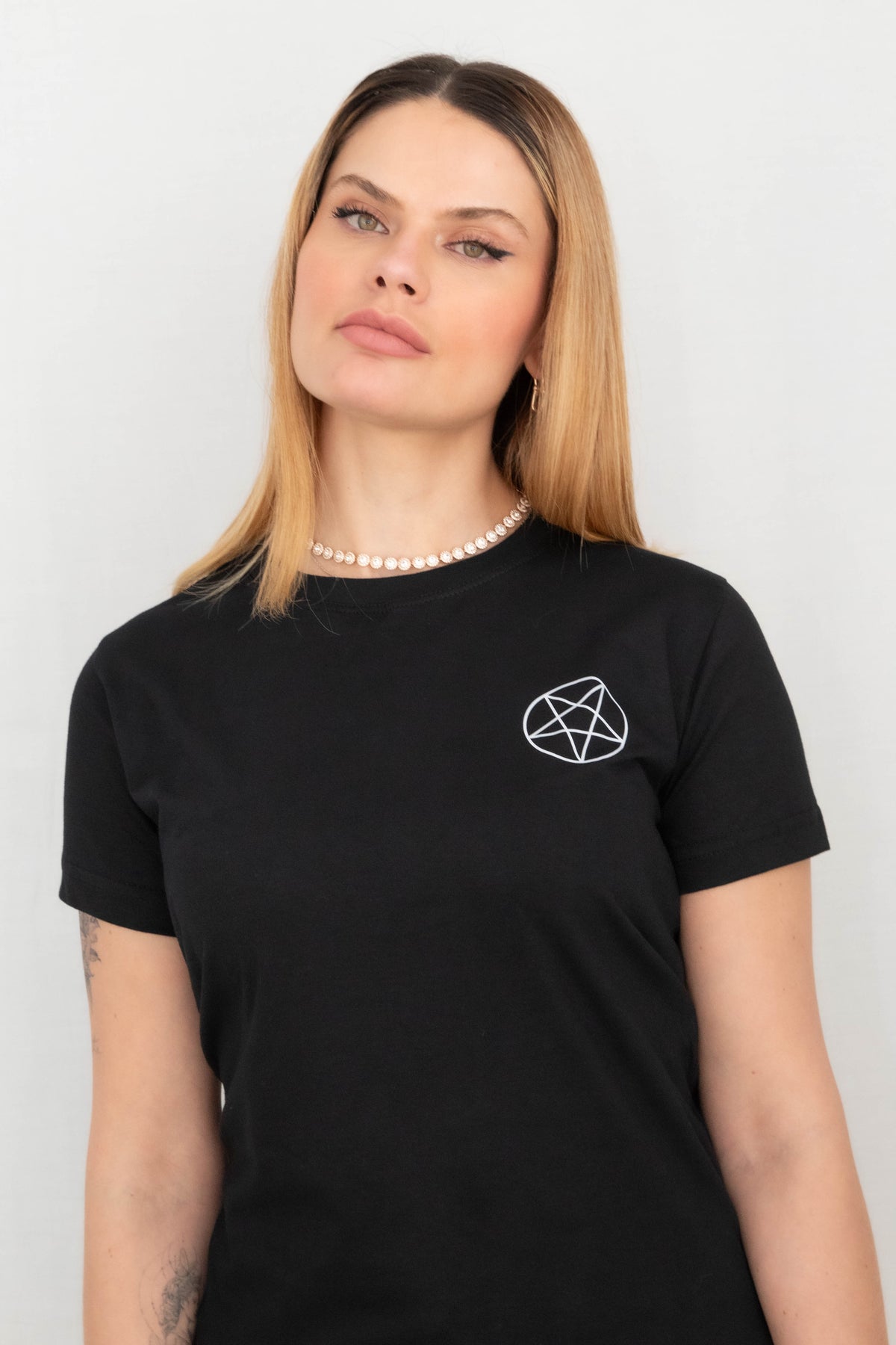 Camiseta Babylook Preta Feitiço da Bruxa