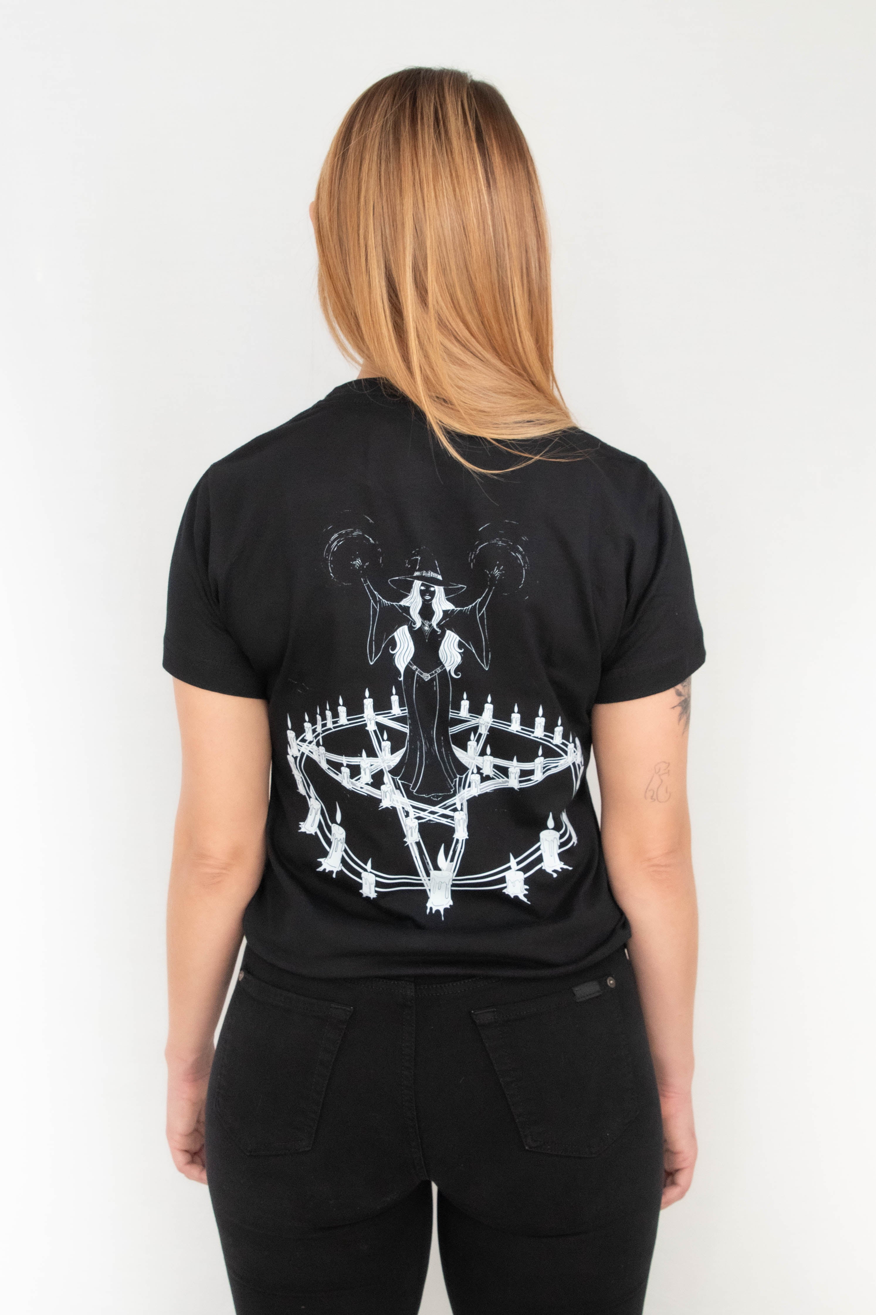 Camiseta Babylook Preta Feitiço da Bruxa