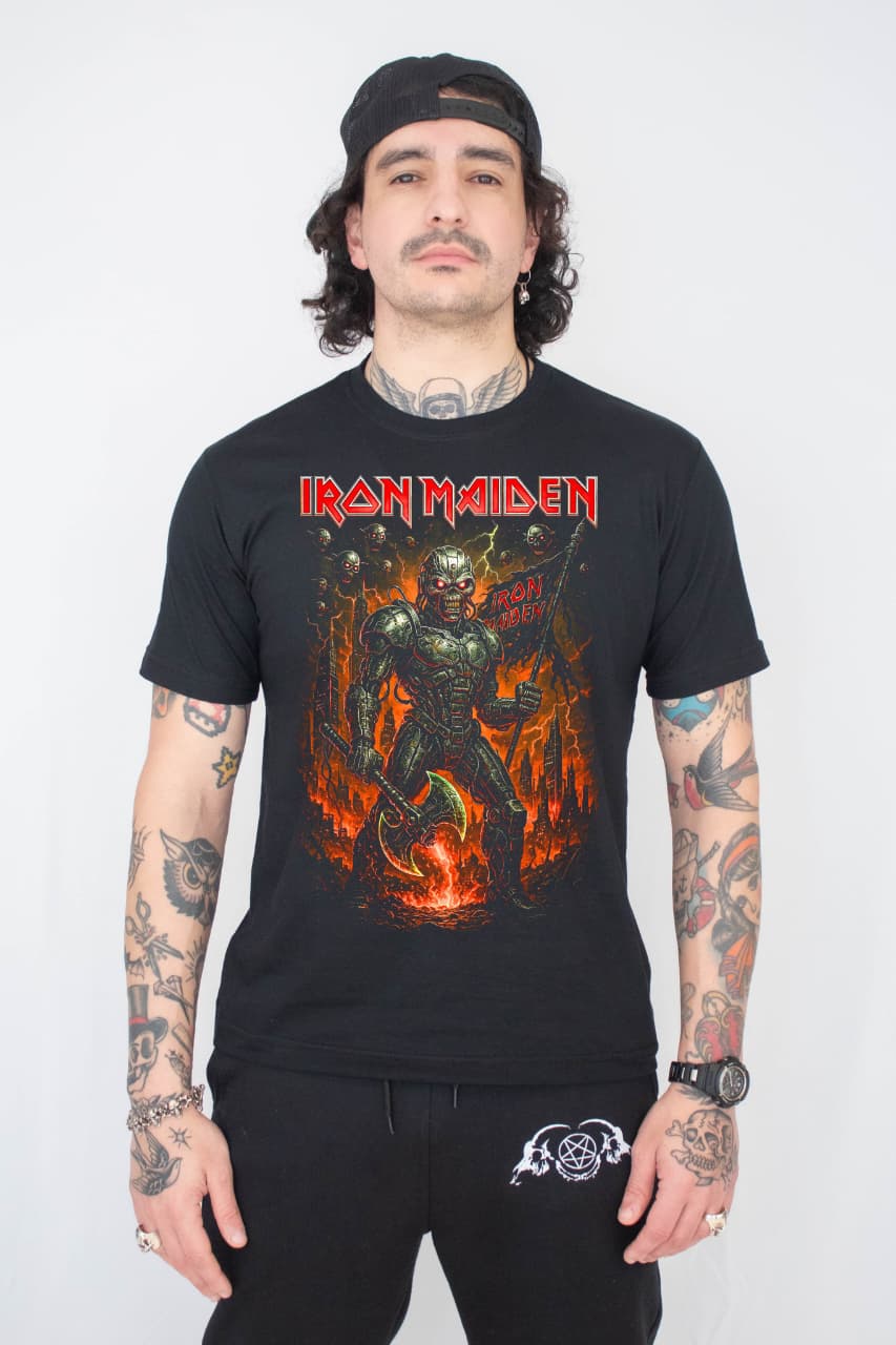 Camiseta Unissex  IRON MAIDEN 2