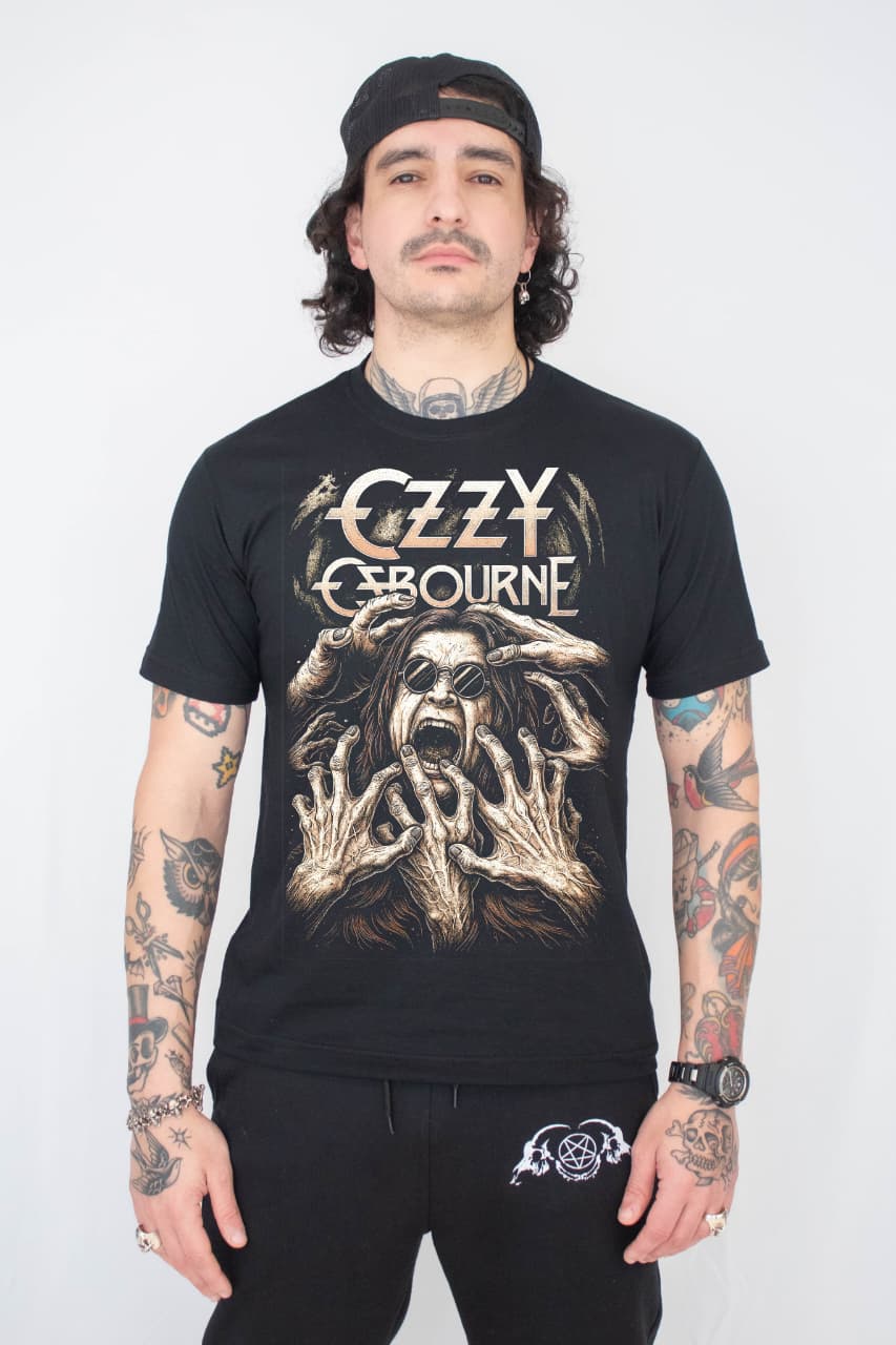 Camiseta Unissex OZZY OSBOURNE