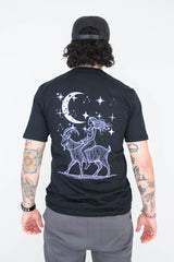 Camiseta Unissex Preta Closed Body