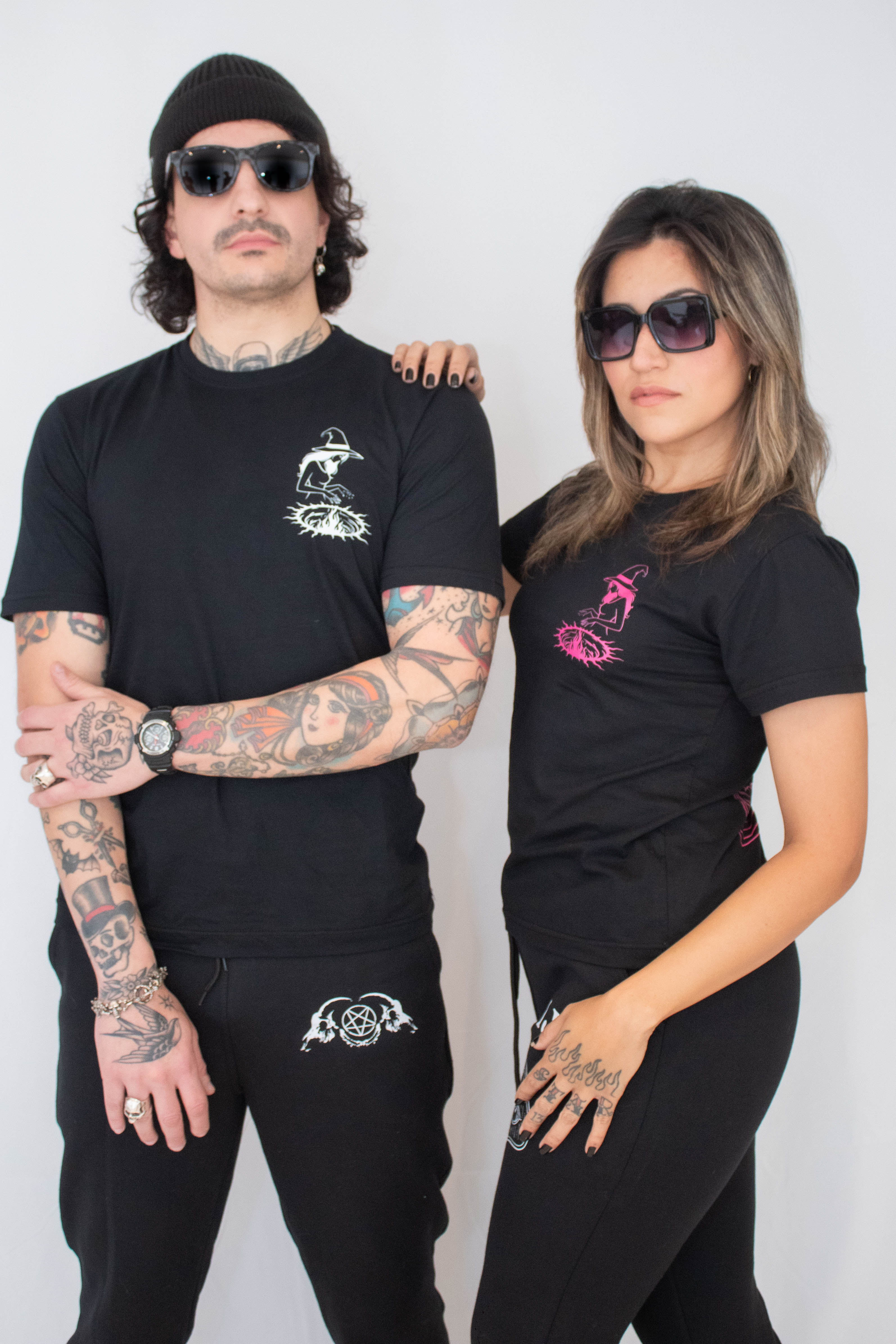 Camiseta Babylook Preta Os amantes